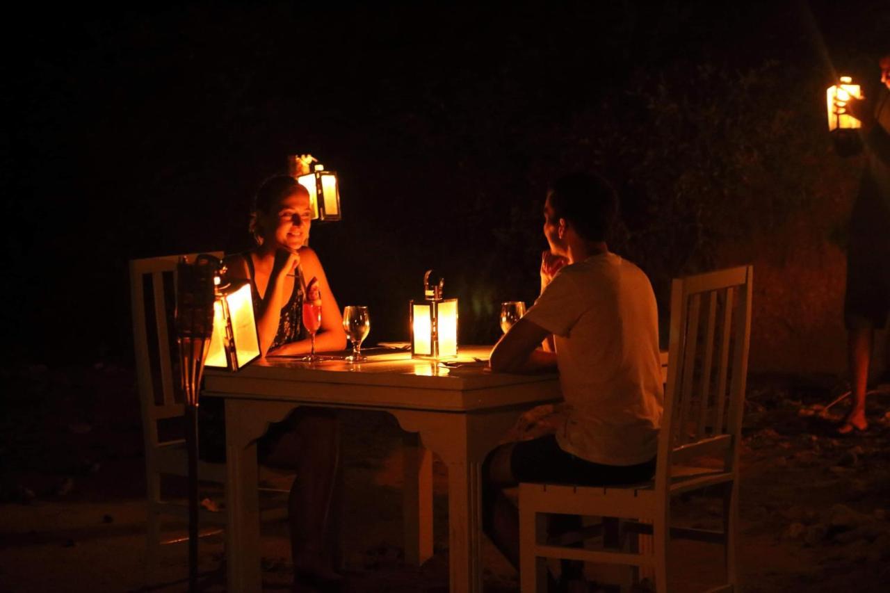 Samudra Beach Resort タンガラ エクステリア 写真