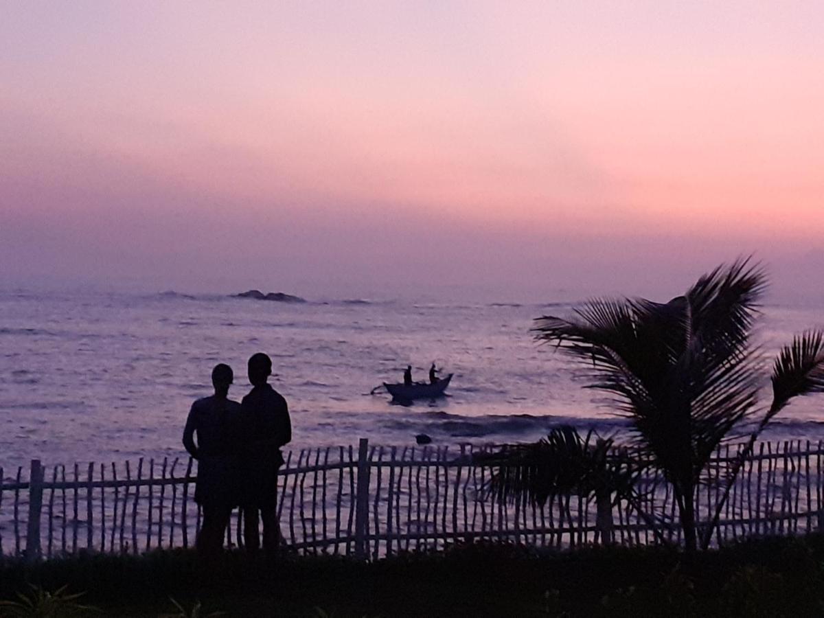 Samudra Beach Resort タンガラ エクステリア 写真