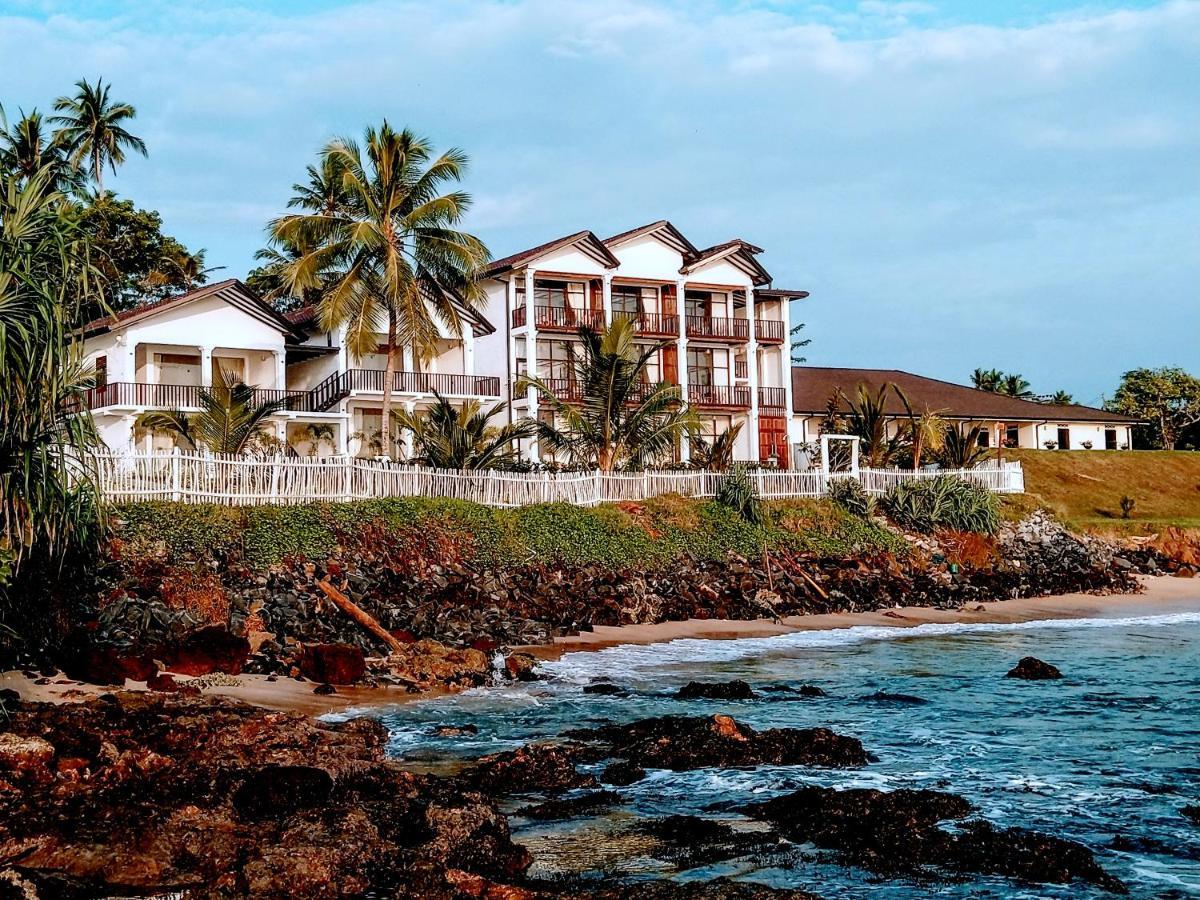 Samudra Beach Resort タンガラ エクステリア 写真
