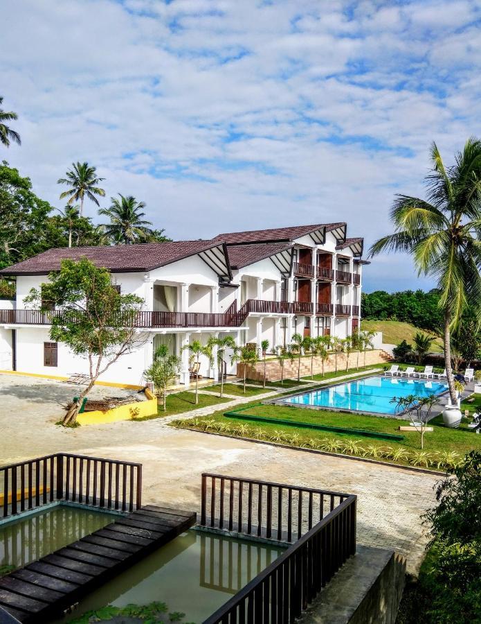 Samudra Beach Resort タンガラ エクステリア 写真